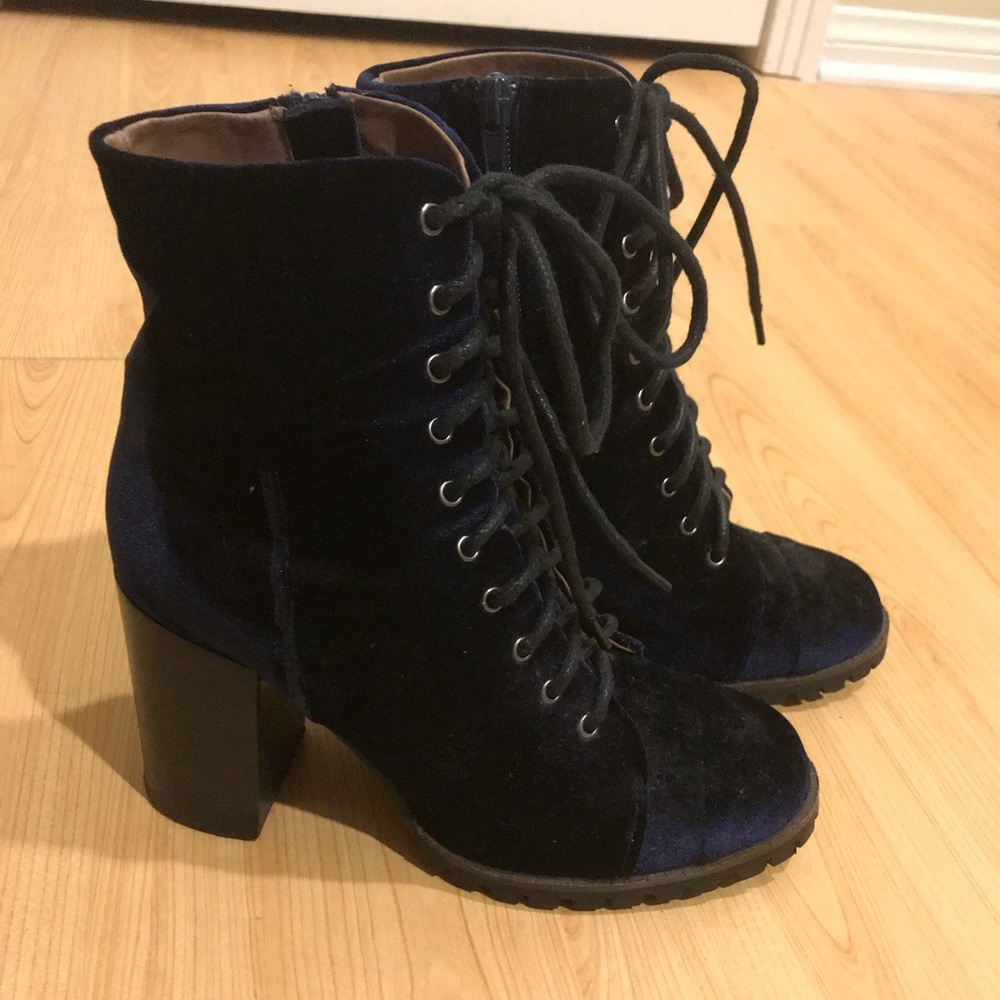 ‼️SOLD‼️ Blue Velvet Jeffrey Campbell LaceUp Boots